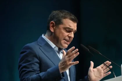 Αλέξης Τσίπρας: Η απάντηση που έδωσε για το νέο κόμμα κατά τη διάρκεια της ομιλίας του στη Σορβόννη – «Πρέπει να αφουγκραστώ το μήνυμα που στέλνει η κοινωνία»