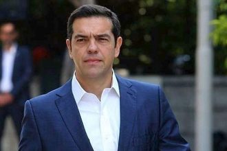 Τον Νοέμβριο θα κυκλοφορήσει το βιβλίο «Ιθάκη» του Τσίπρα – Μαρινάκης: Είναι για την… Πηνελόπη της εξουσίας