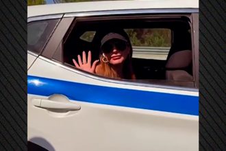 Καλώς έπραξαν οι αστυνομικοί και μετέφεραν την Δέσποινα Βανδή, λένε πηγές της ΕΛ.ΑΣ.