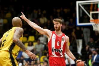 «Νοκ άουτ» ο Γουόκαπ για 20 ημέρες, χάνει το ντέρμπι με τον Παναθηναϊκό