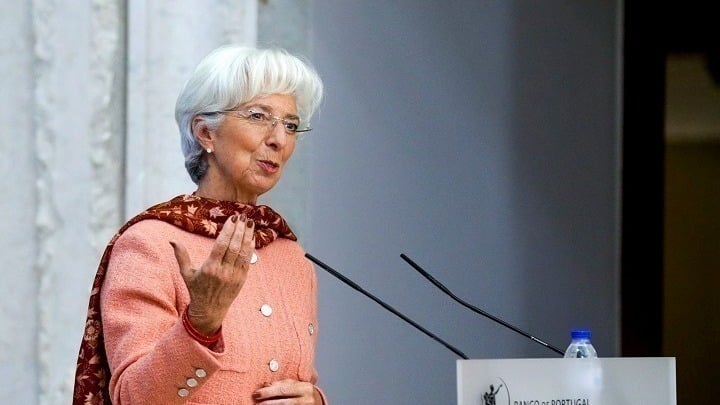 Λαγκάρντ: «Πρέπει να είσαι λίγο τρελός» για να θέλεις να γίνεις πρόεδρος της Δημοκρατίας στη Γαλλία