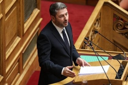 Νίκος Ανδρουλάκης: Επίκαιρη ερώτηση στον Κυριάκο Μητσοτάκη για ακρίβεια και ιδιωτικό χρέος