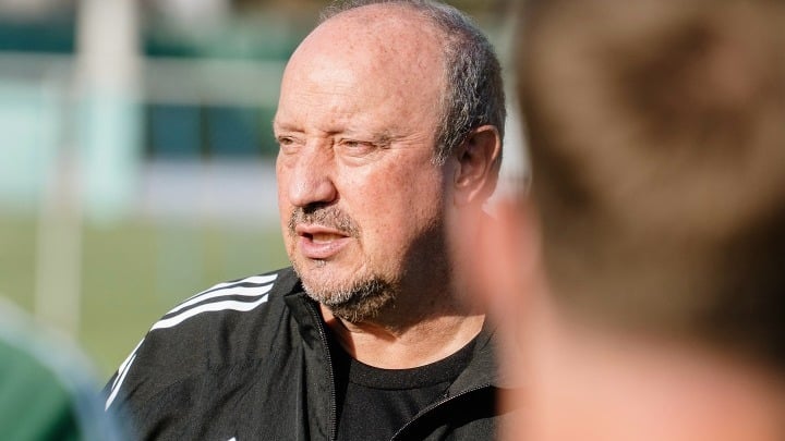 Ράφα Μπενίτεθ: «Το παν για να πάμε προς τους τίτλους, να κερδίσω τον Μεντλίμπαρ»