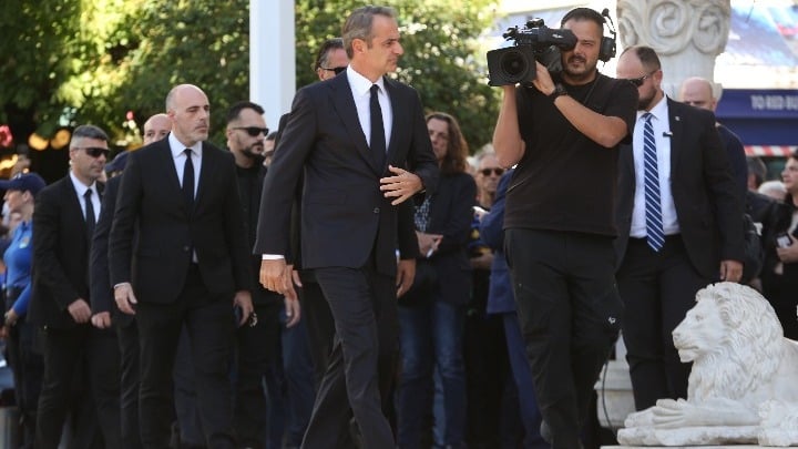 Κυρ. Μητσοτάκης στον επικήδειο για τον Διονύση Σαββόπουλο: Η κληρονομιά του κομμάτι της συλλογικής μας μνήμης