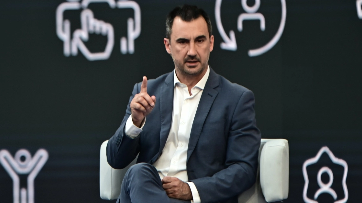 Χαρίτσης: Την ώρα της κηδείας άκουγα Σαββόπουλο, το θεώρησα πιο τίμιο