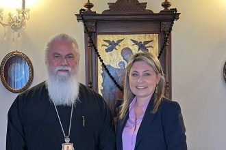 Χριστίνα Αλεξοπούλου: Συνάντηση με τον Μητροπολίτη Καλαβρύτων και Αιγιαλείας κ. Ιερώνυμο