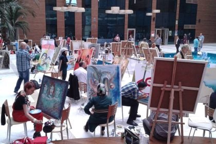 Η Zervas Art ταξιδεύει στον κόσμο και το χρόνο!