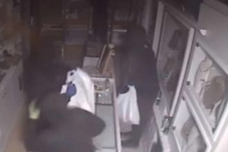 Δυτ. Ελλάδα: Απολογούνται σήμερα οι τρεις για την κινηματογραφική διάρρηξη με λεία χιλιάδες ευρώ