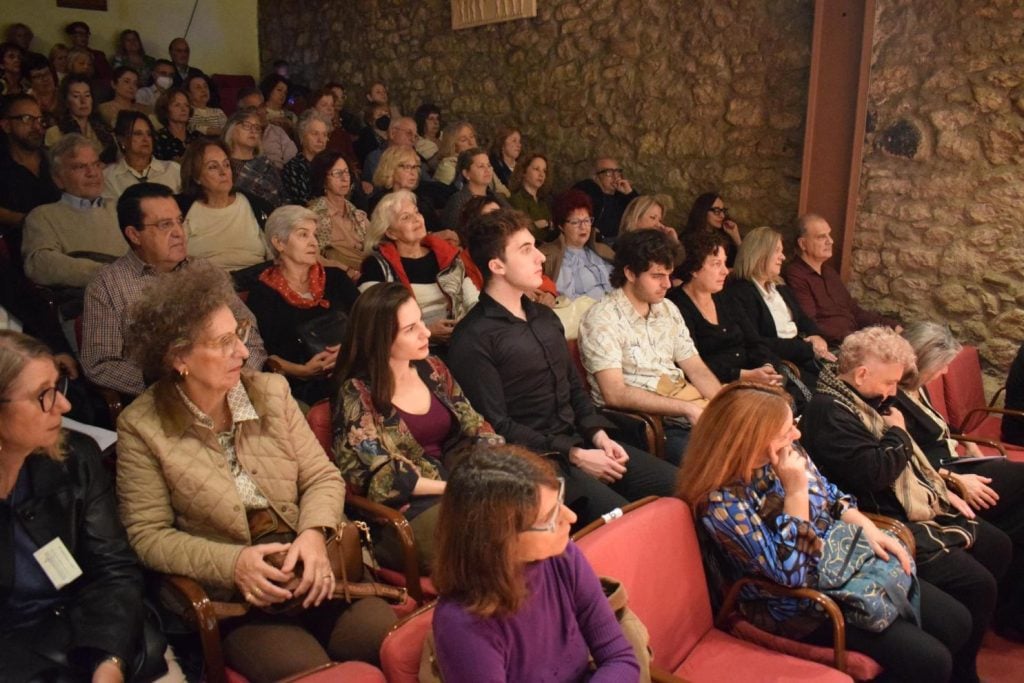  Κοινο_Τοπία: "Με το άσβεστο φως της αγάπης και της ειρήνης", στη μνήμη του Δημ. Δραγγανά 