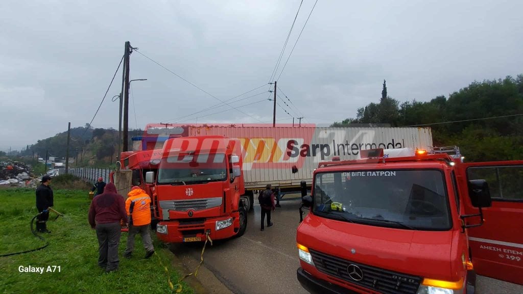 Πάτρα: Σοβαρό τροχαίο στην περιοχή Θεριανού με δύο νταλίκες - Ένας τραυματίας - Διακοπή κυκλοφορίας ΦΩΤΟ