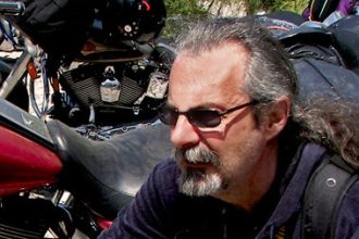 Πάτρα: Έκθεση του ζωγράφου Νίκου Νικολάου "Τοπία της ύπαρξης"