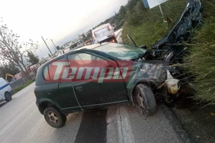 Πάτρα: Σφοδρή σύγκρουση δύο ΙΧ - Οι πυροσβέστες απεγκλώβισαν έναν τραυματία ΦΩΤΟ