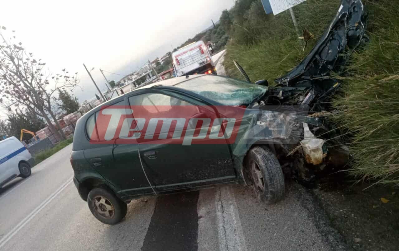 Πάτρα: Σφοδρή σύγκρουση δύο ΙΧ - Οι πυροσβέστες απεγκλώβισαν έναν τραυματία ΦΩΤΟ