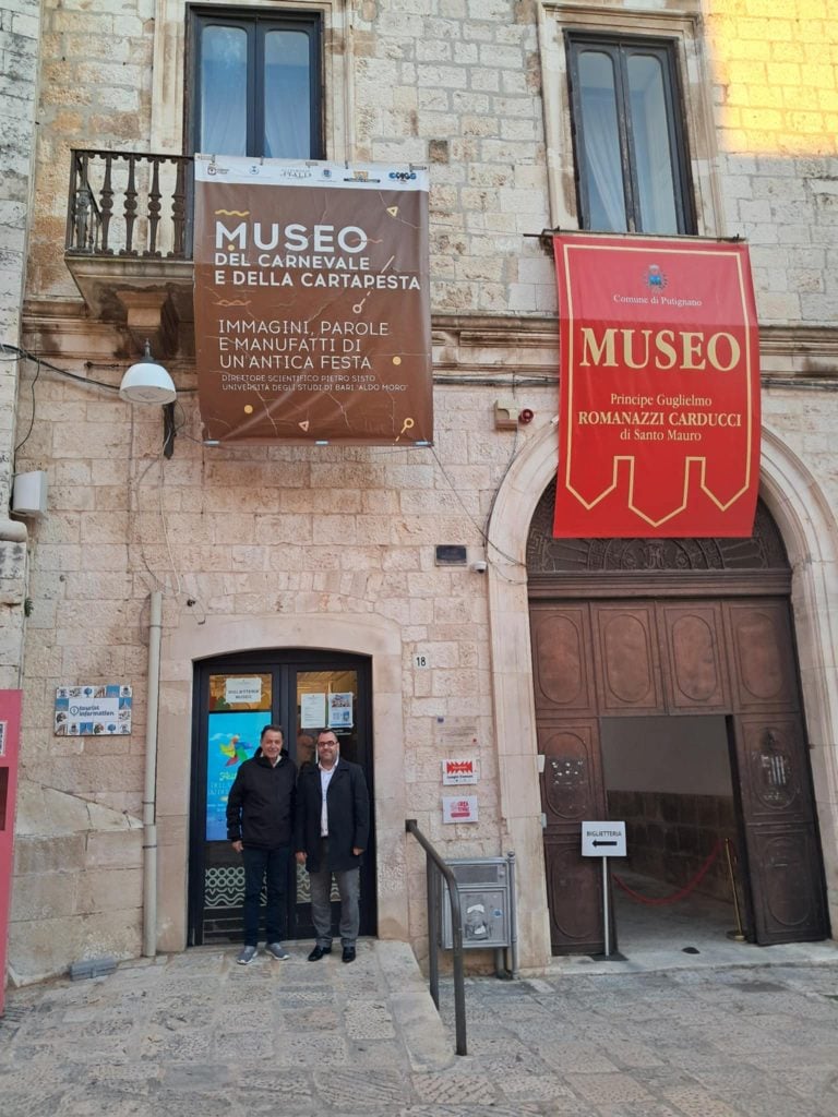 Αντιπροσωπεία της ΚΕΔΗΠ-Καρναβάλι Πάτρας στο Πουτινιάνο