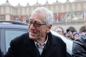 Ρόμπερτ Ντε Νίρο: Στην Πολωνία για να δει τον «δίδυμο» εαυτό του από τον 17ο αιώνα