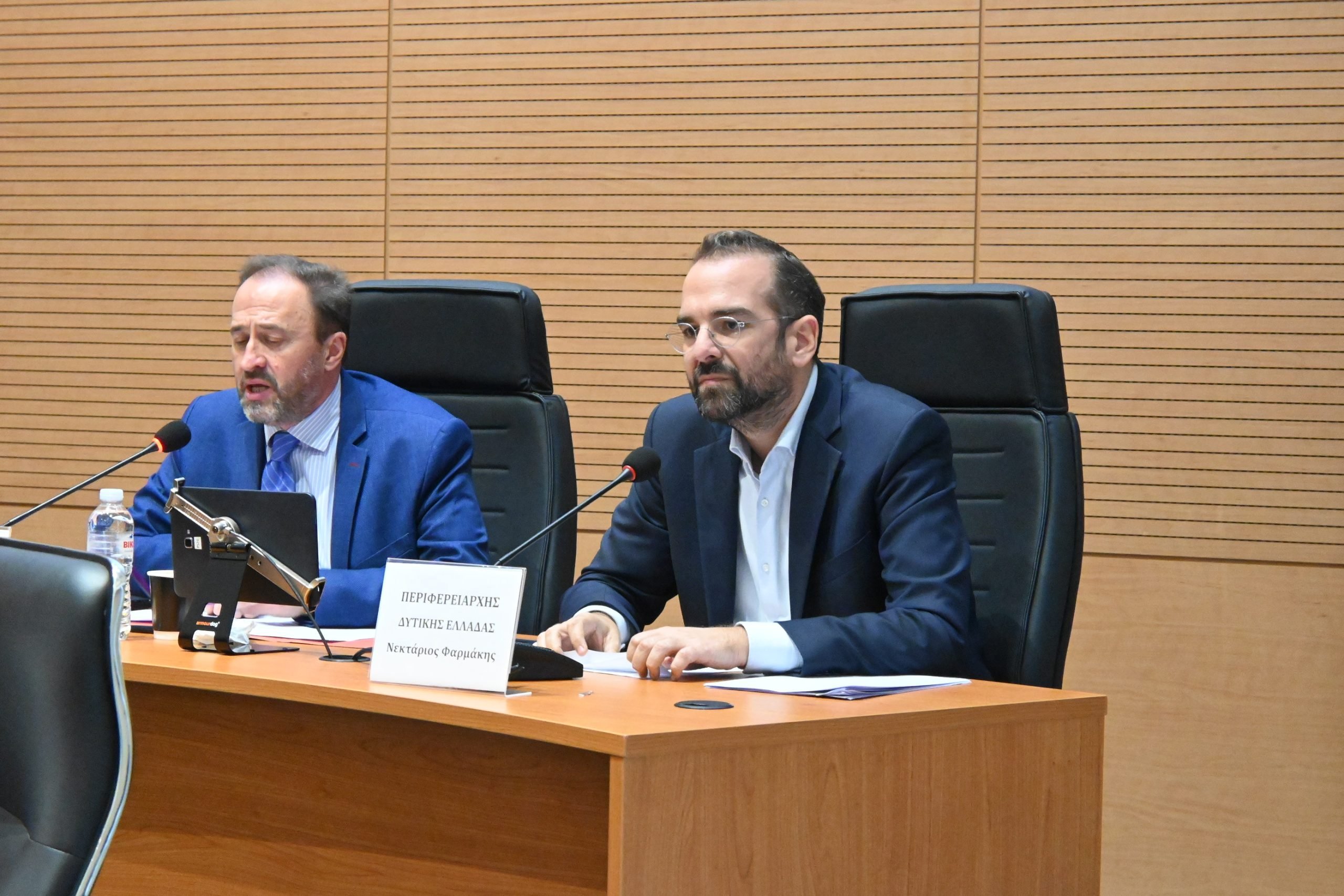 Ομόφωνη αντίθεση του Περιφερειακού Συμβουλίου στην απόφαση για το κλείσιμο των υποκαταστημάτων ΕΛΤΑ (ΒΙΝΤΕΟ)