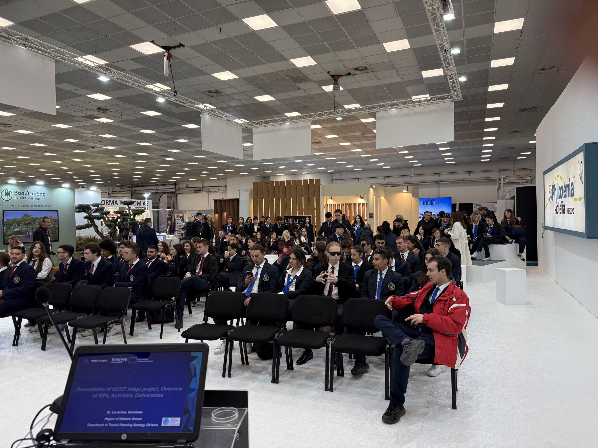 Εργαστήριο δεξιοτήτων από την Περιφέρεια Δυτικής Ελλάδαςστην έκθεση Philoxenia - Hotelia 2025, στο πλαίσιο του έργου HERIT ADAPT