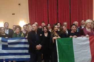 Το Λύκειο Ελληνίδων Πατρών στα ελληνόφωνα χωριά της Κάτω Ιταλίας ΦΩΤΟ