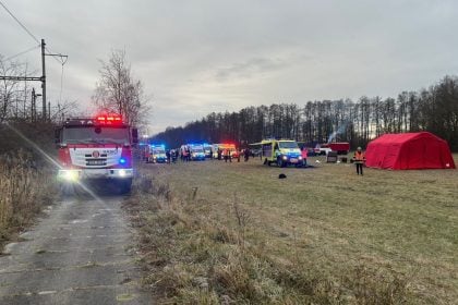 Τσεχία: Σύγκρουση επιβατικών τρένων - Τουλάχιστον 40 τραυματίες