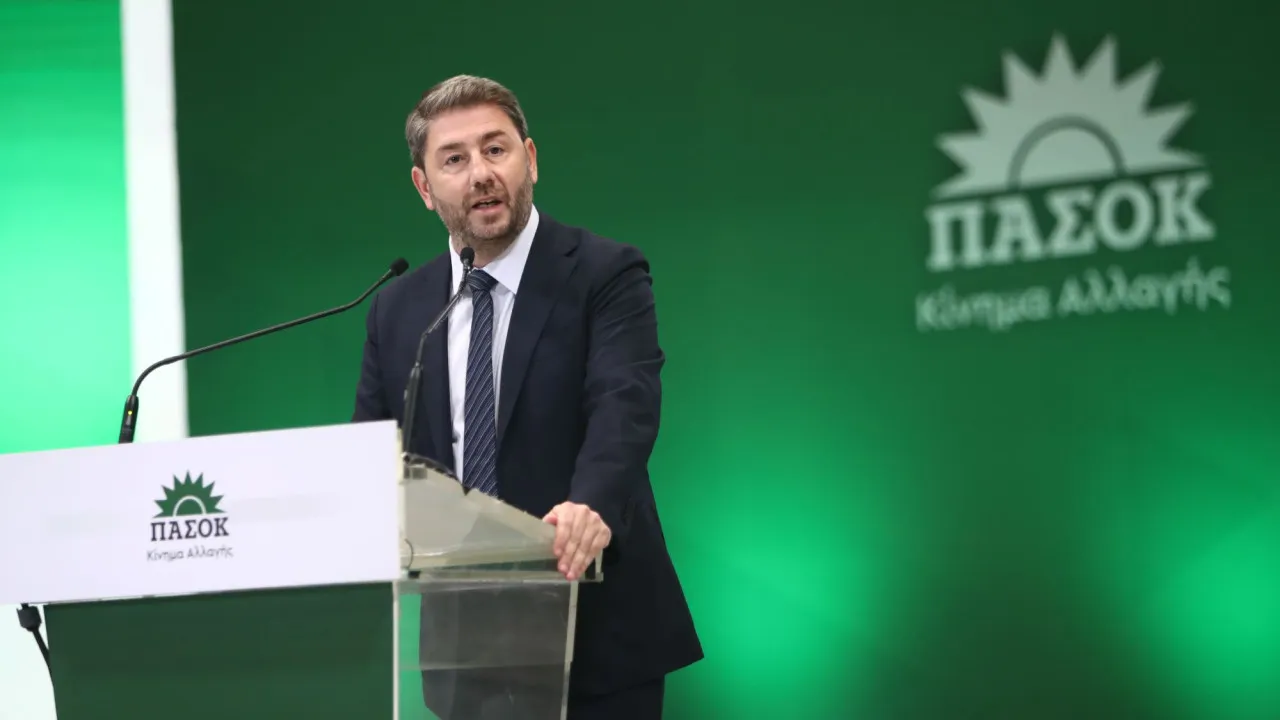 ΠΑΣΟΚ-Περιφερειακή Συνδιάσκεψη Δυτικής Ελλάδας: Live η ομιλία Ανδρουλάκη από την Πάτρα