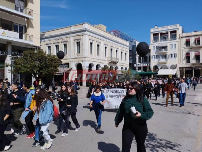 Κάλεσμα της Ένωσης Γονέων Πάτρας για τα προβλήματα στην εκπαίδευση: Όλοι στους δρόμους την Πέμπτη για τα παιδιά μας