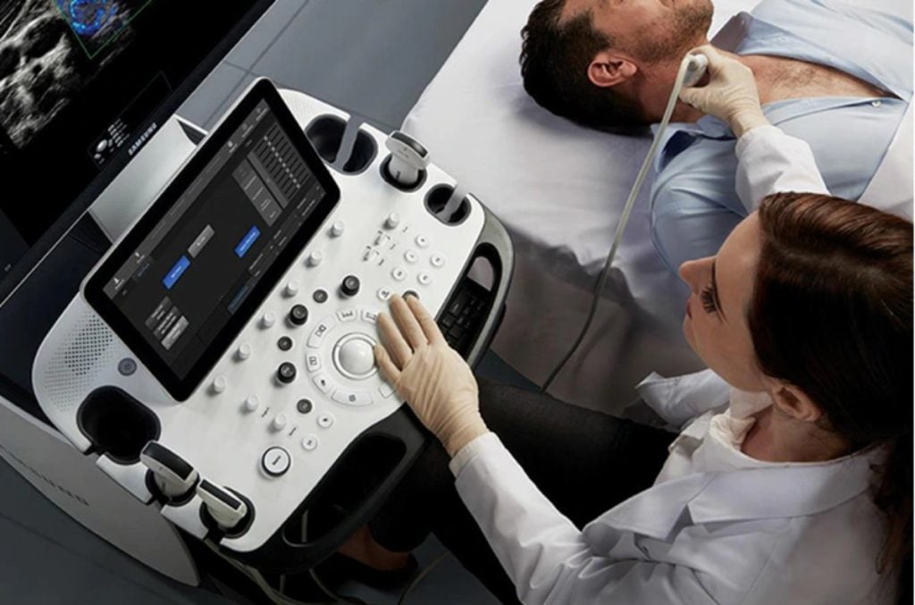 Ο υπέρηχος στον λαιμό μπορεί να εντοπίσει τον κίνδυνο καρδιακής προσβολής και εγκεφαλικού