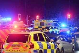 Βρετανία: Δέκα τραυματίες από την τρομοκρατική επίθεση σε τρένο