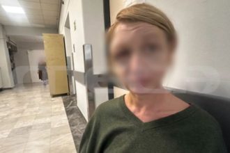 Κορωπί: «Ο ξυλοδαρμός να βρεθεί στη ΜΕΘ διασωληνωμένη, δεν είναι αγάπη» - Όσα είπε η φίλη της 40χρονης