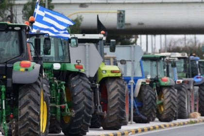 Οι αγρότες της Κορινθίας έτοιμοι για δυναμικό μπλόκο - Απόψε λαμβάνουν αποφάσεις