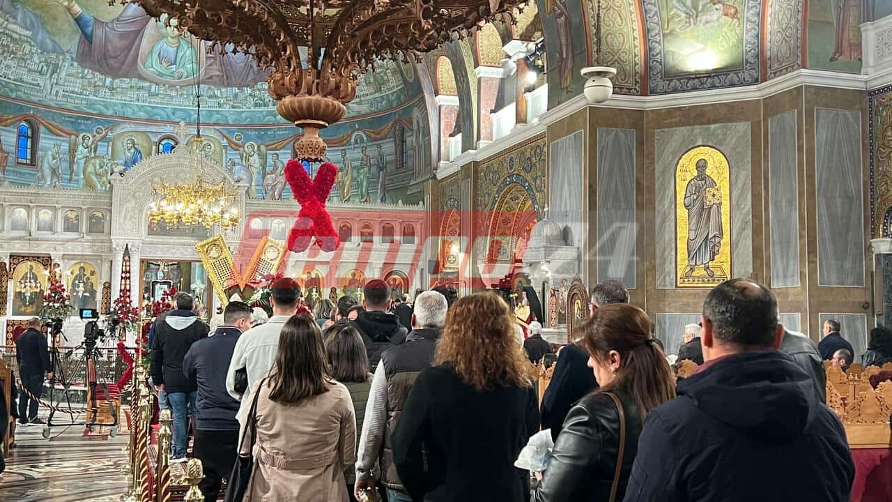 Η Πάτρα τιμά με λαμπρότητα τον Πολιούχο της, Άγιο Ανδρέα - Χιλιάδες πιστοί συρρέουν στον Ναό - Δείτε live την Θεία Λειτουργία ΦΩΤΟ