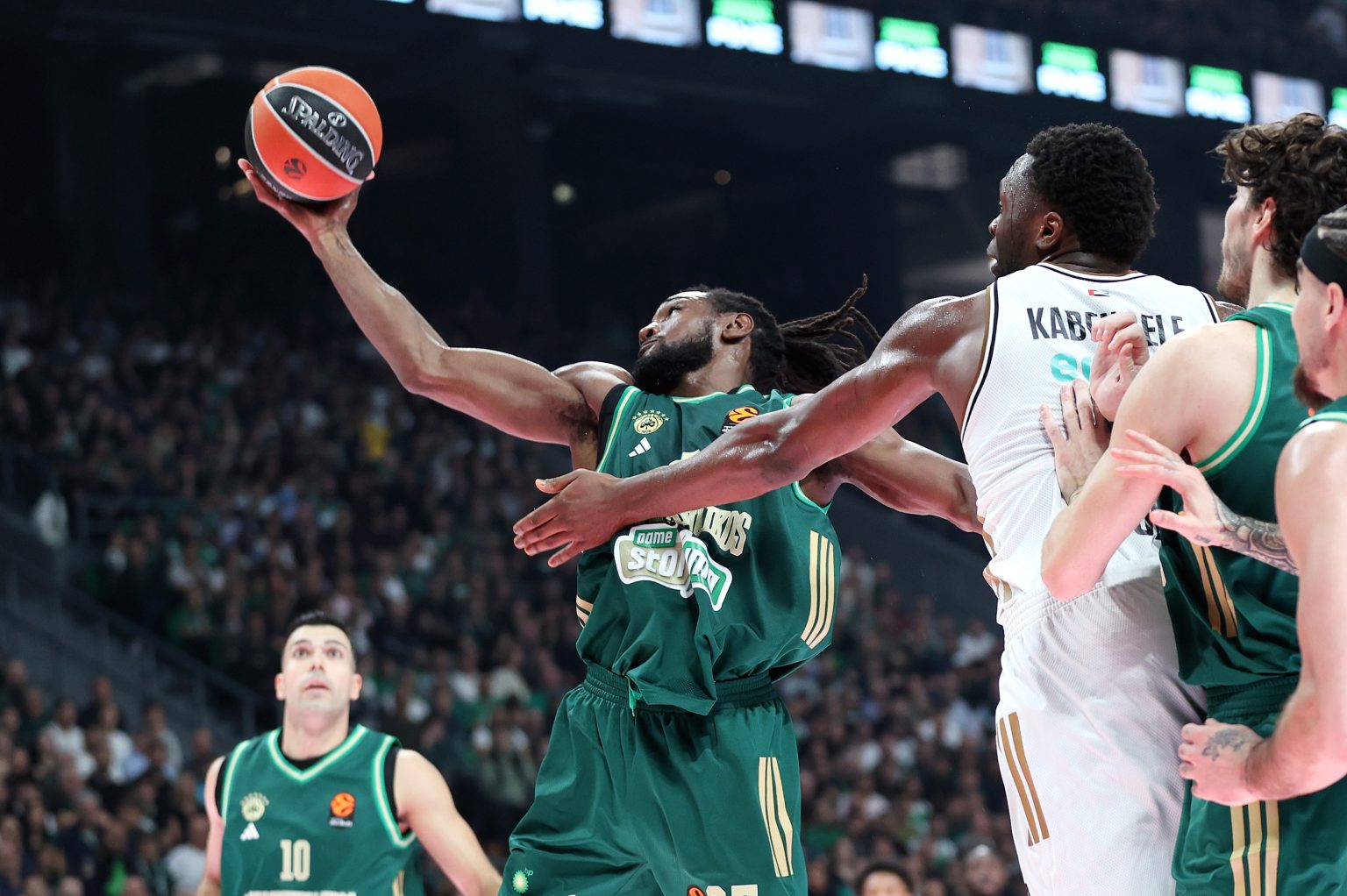 Ο Παναθηναϊκός “έπνιξε” την Dubai BC στο δεύτερο ημίχρονο με εντυπωσιακή εμφάνιση!