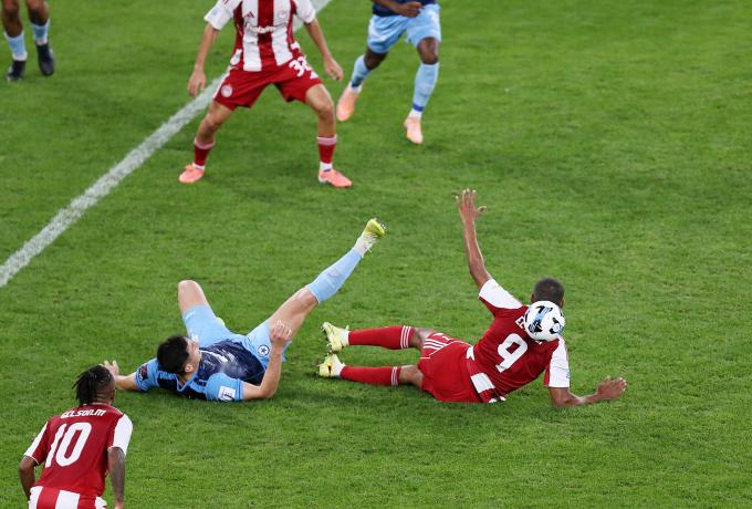 ΚΕΔ: «Δεν υπάρχει πέναλτι υπέρ του Ολυμπιακού»