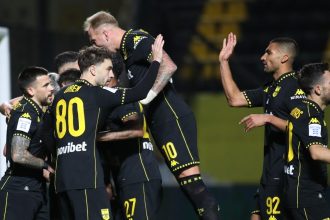 Νίκη-θρίλερ για τον Άρη κόντρα στην AEΛ με γκολ στο 90+9′!