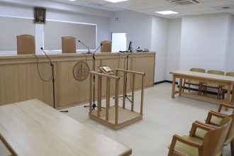 Εισαγγελέας ζητά μεγαλύτερη ποινή για 40χρονη που κακοποιούσε το 6 μηνών βρέφος της