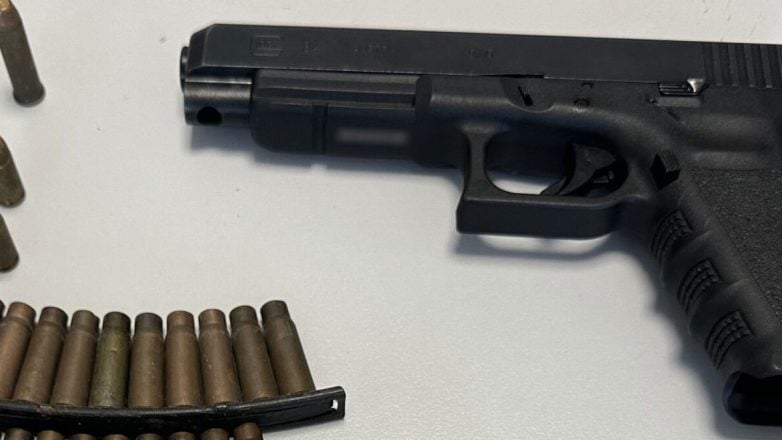 Χανιά: Συνελήφθησαν δύο αδέρφια που έριχναν μπαλωθιές σε αυλή σπιτιού