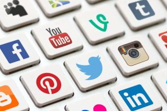 Ευρωκοινοβούλιο: Μετά τα δεκαέξι η πρόσβαση στα μέσα κοινωνικής δικτύωσης