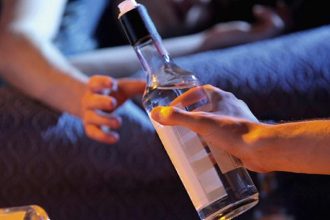 Το αλκοόλ ευθύνεται για το 25% των θανάτων από τροχαία