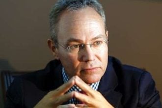 Προϋπολογισμός «επικοινωνίας» και «θεαθήναι» αντί για επαναδιαπραγμάτευση «μνημονιακών» υποχρεώσεων.