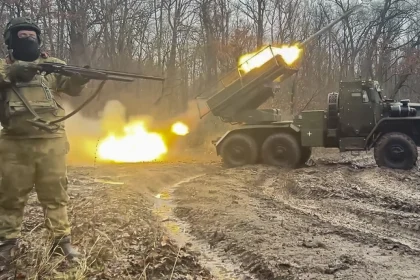Ρωσία: Η Μόσχα καλεί να παραδοθούν οι Ουκρανοί που βρίσκονται στα περικυκλωμένα Ποκρόφσκ και Κουπιάνσκ