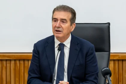 Χρυσοχοΐδης: Τέλος οι μπαλωθιές σε γάμους και βαφτίσεις στην Κρήτη - Όλα τα μέτρα για τα όπλα