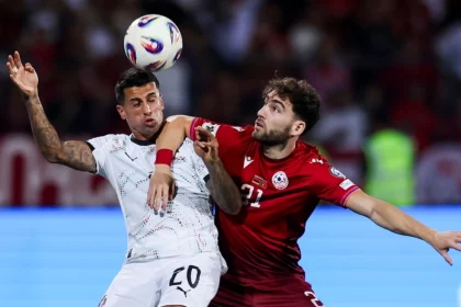 ΑΕΚ: Σενάριο από την Ρωσία για τον αριστερό μπακ Τικνιζιάν του Ερυθρού Αστέρα