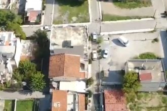 Έφοδος της ΕΛ.ΑΣ. σε σπίτια στα Άνω Λιόσια