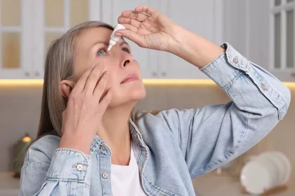 Γυαλιά πρεσβυωπίας τέλος – Οι σταγόνες που υπόσχονται καθαρό βλέμμα