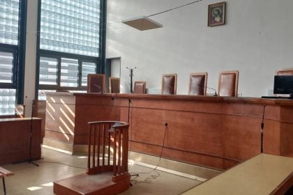 Την γλίτωσε με πέντε χρόνια για γενετήσιες πράξεις σε 14χρονη