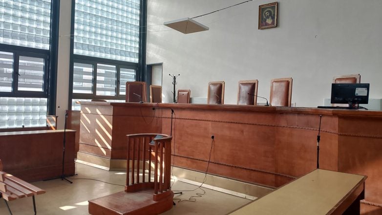 Την γλίτωσε με πέντε χρόνια για γενετήσιες πράξεις σε 14χρονη