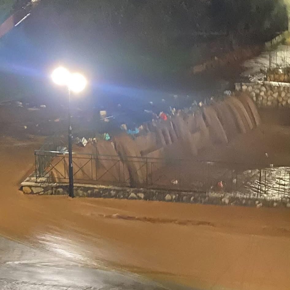 Κακοκαιρία: Πλημμύρες στη Βόνιτσα, προβλήματα στην Πρέβεζα, από τις καταιγίδες που έπληξαν την περιοχή ΦΩΤΟ-ΒΙΝΤΕΟ