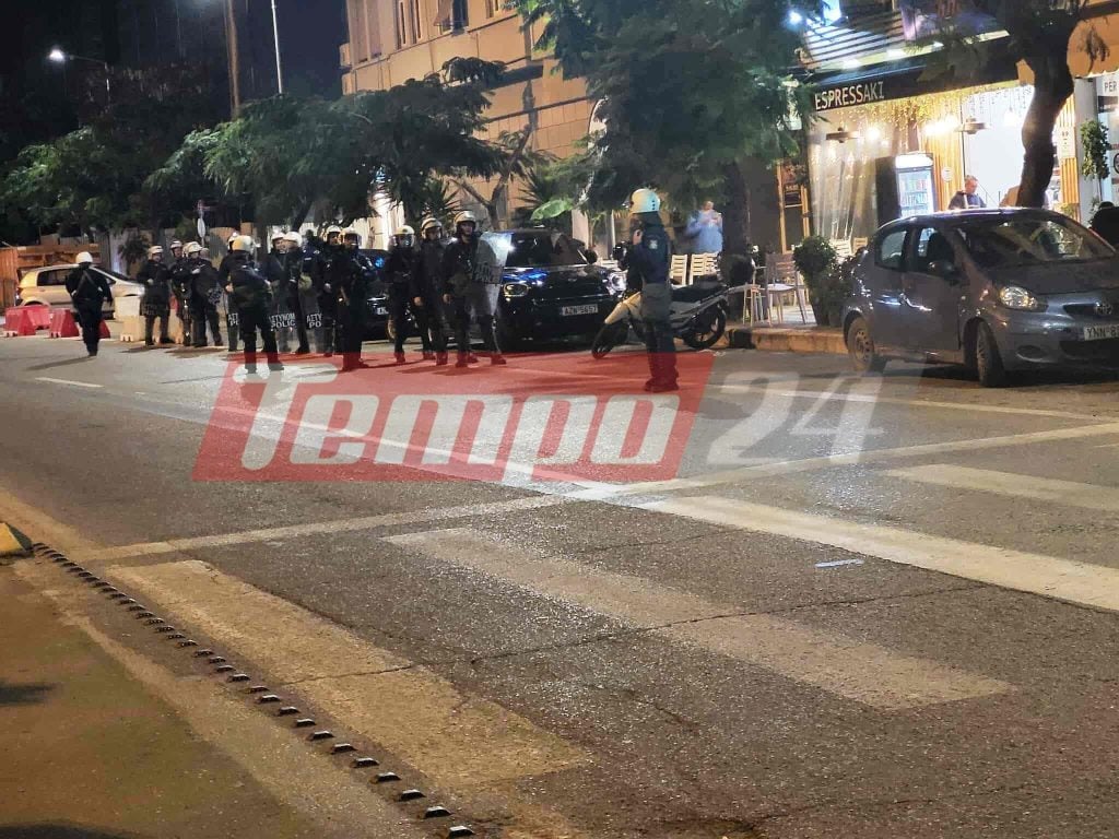 Πάτρα: Ολοκληρώθηκε η πορεία από το παράρτημα για το Πολυτεχνείο (ΦΩΤΟ)