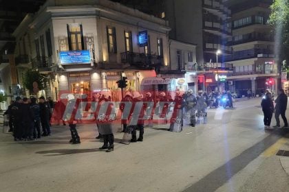 Πάτρα: Σε εξέλιξη η πορεία από το παράρτημα για το Πολυτεχνείο - Σε επιφυλακή η ΕΛ.ΑΣ (ΦΩΤΟ)