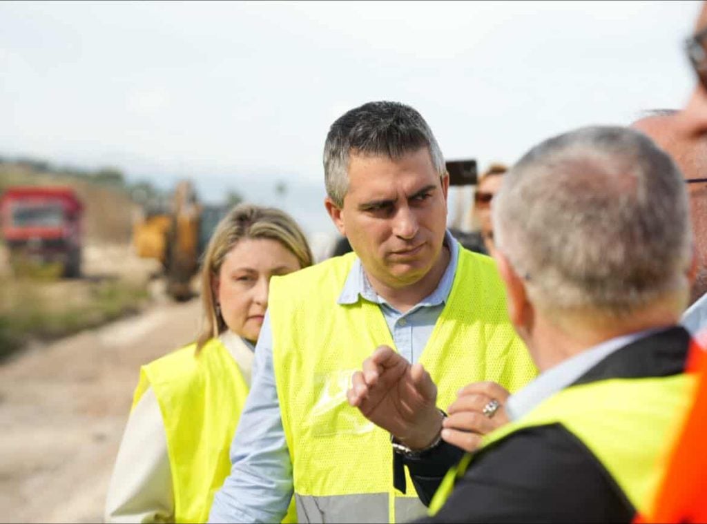 Δήμας στην Πατρών Πύργου: Παραδίδεται το τελευταίο τμήμα της οδού-Παρών στα εγκαίνια ο Κ. Μητσοτάκης (ΦΩΤΟ)