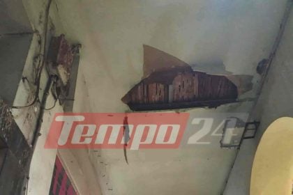 Πάτρα: Νέο περιστατικό πτώσης σοβάδων στο κέντρο της πόλης (ΦΩΤΟ)